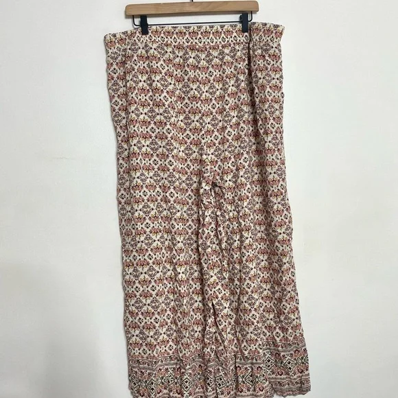 Torrid Womens Pull-On Wide Leg Floral High Rise Pants - Picture 6 of 12